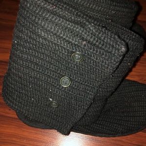 Black Uggs